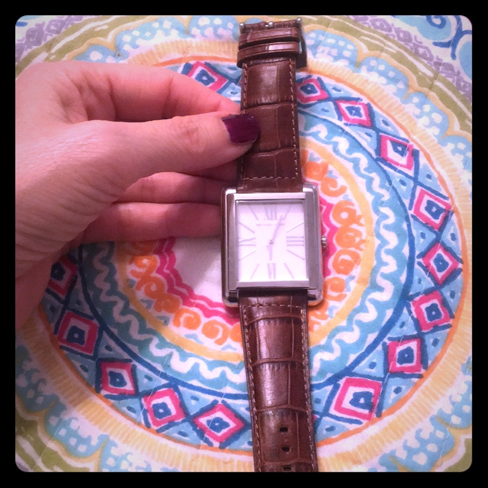 Brand New Michael Kors Men’s Watch, Leather Band Gem